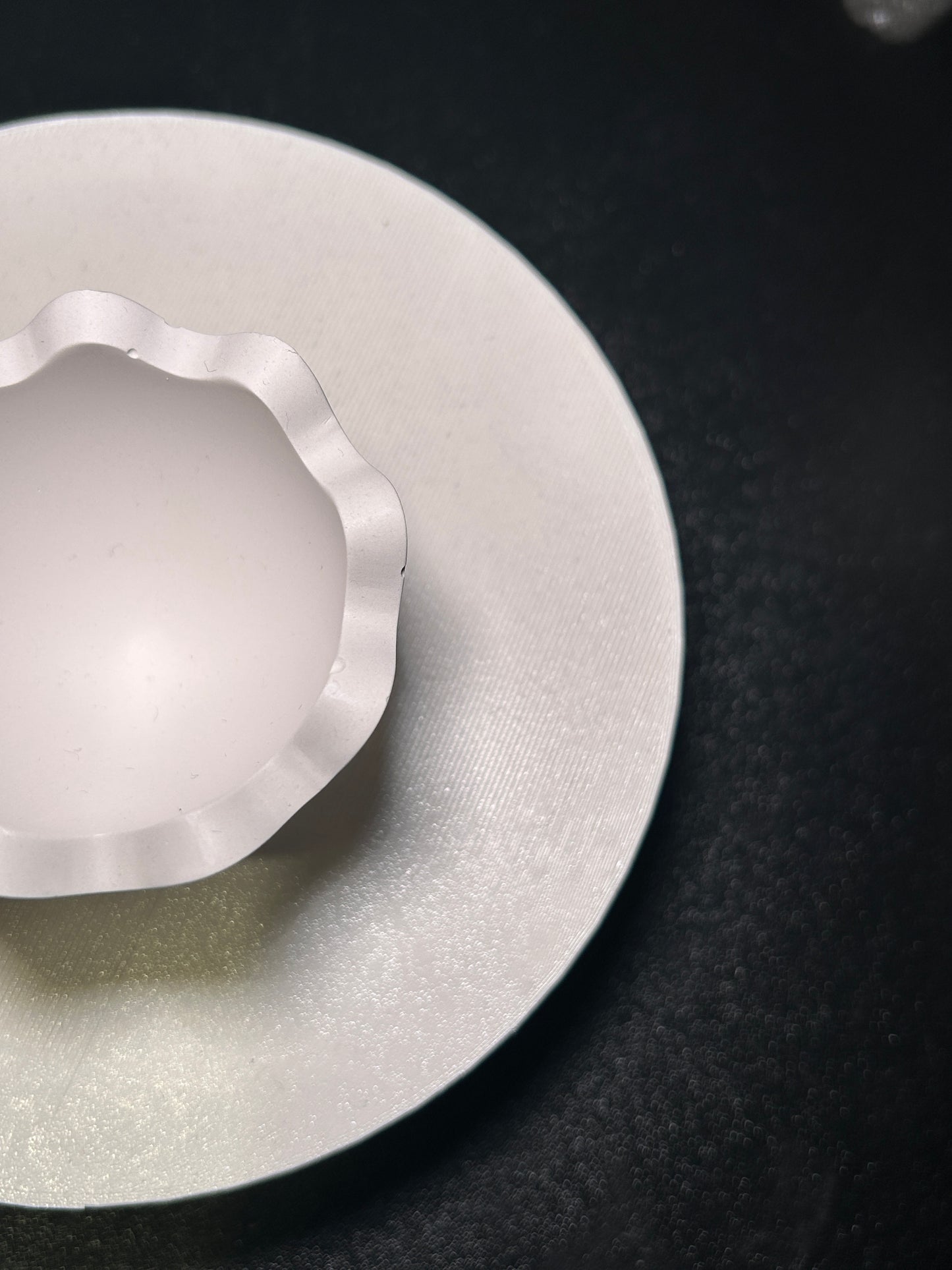 Świecznik gipsowy jajko skorupka v1